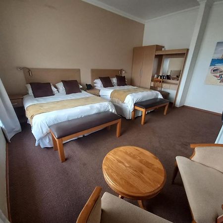 Gonubie Hotel Luaran gambar