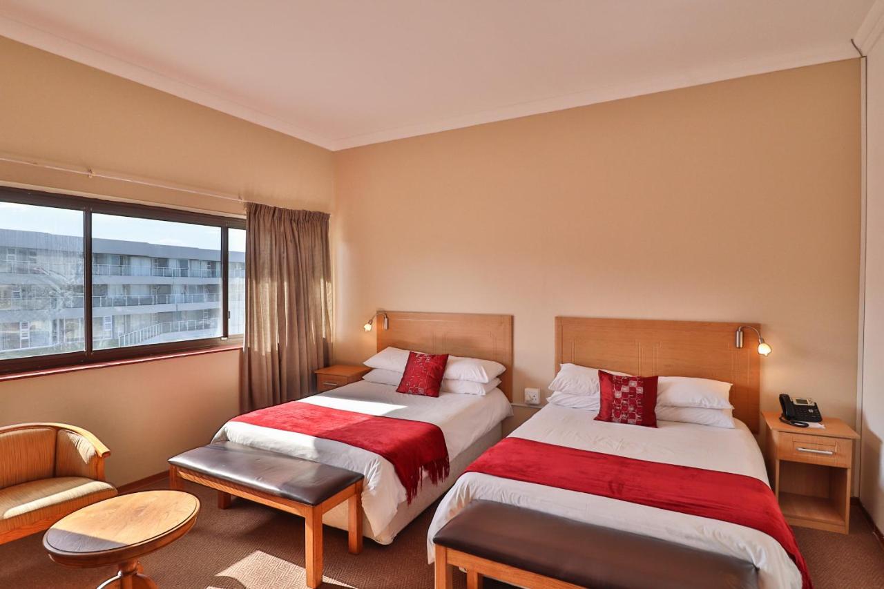 Gonubie Hotel Luaran gambar